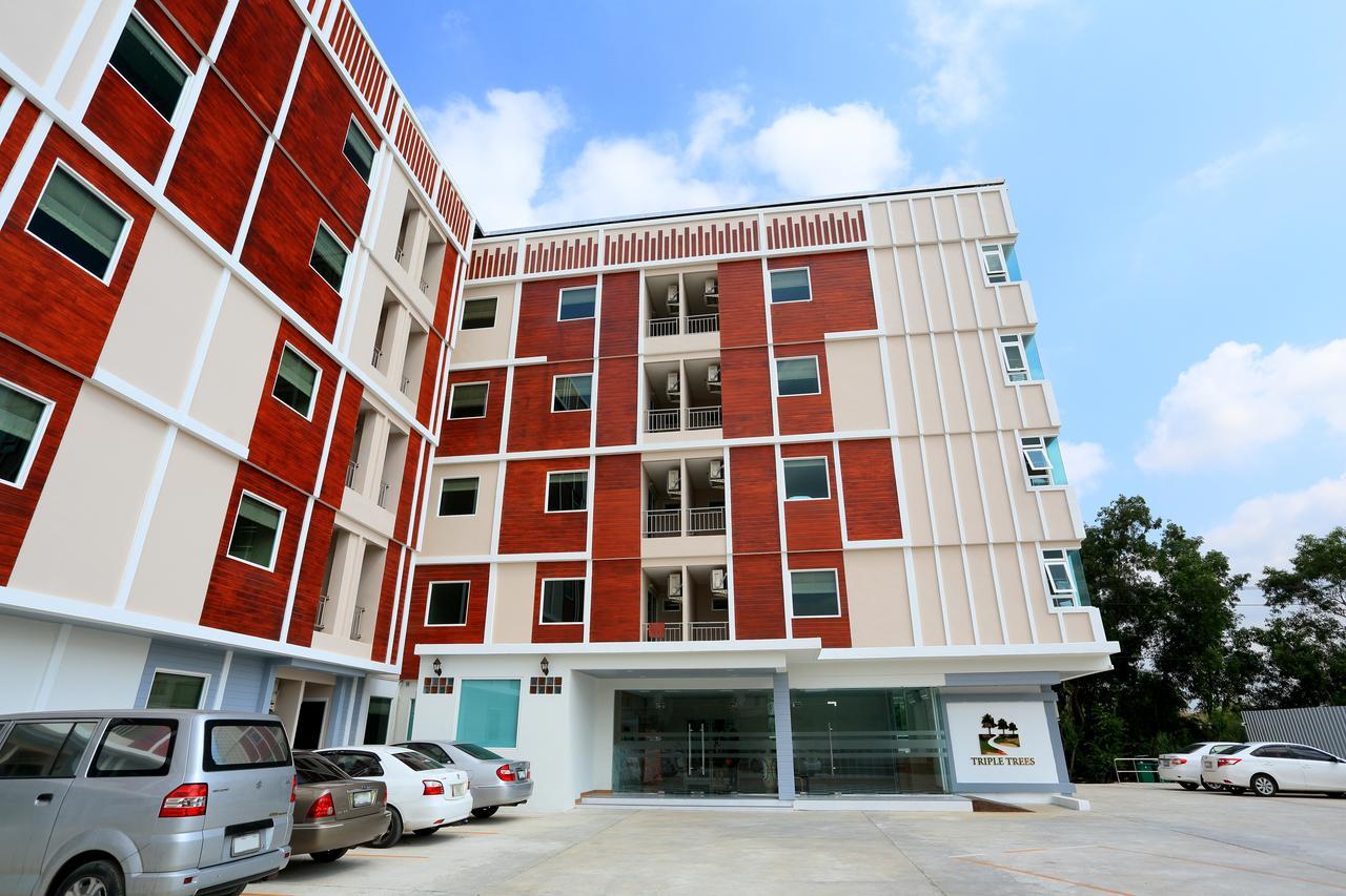 Triple Trees Hotel Pathum Thani Buitenkant foto