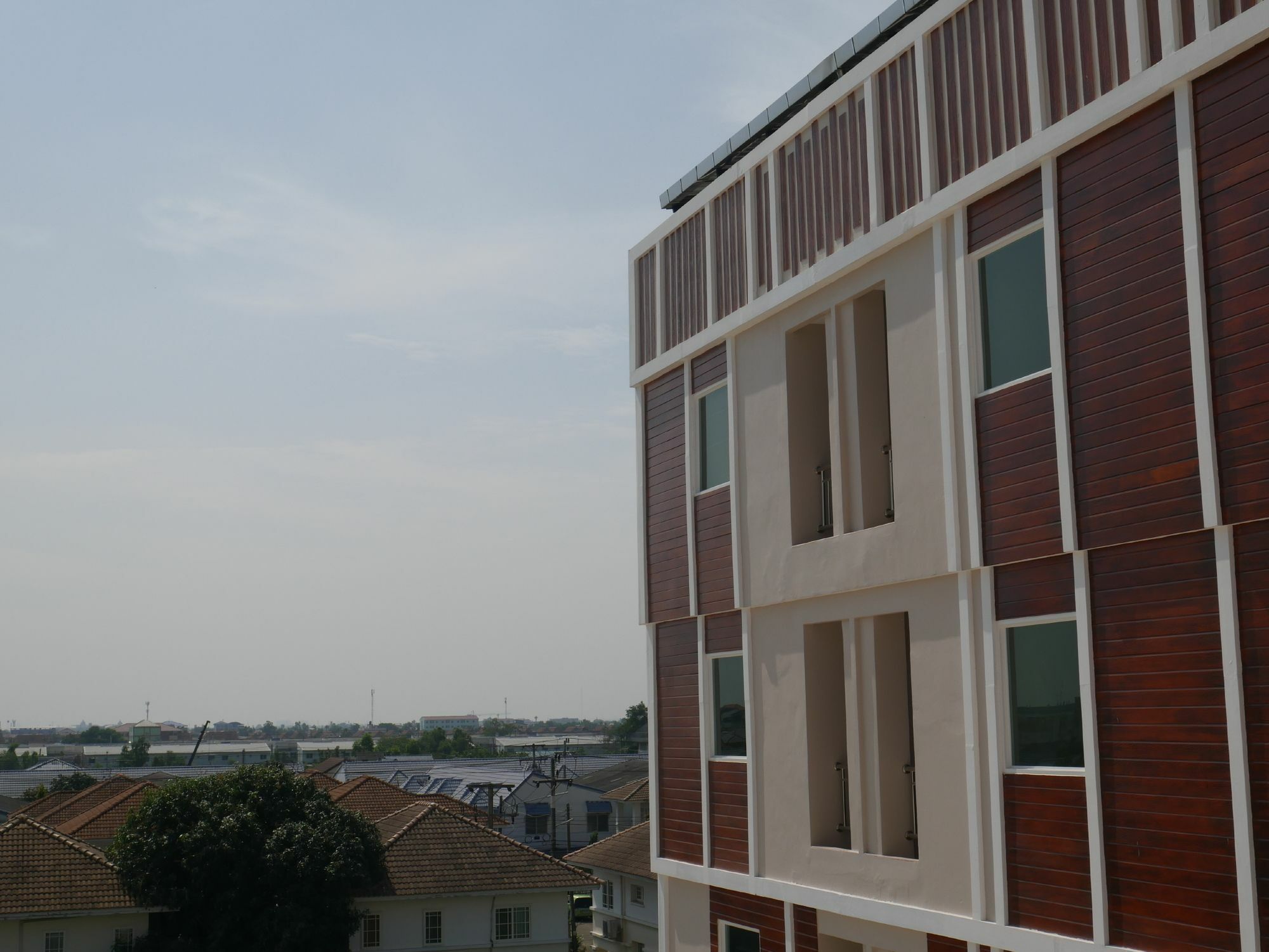 Triple Trees Hotel Pathum Thani Buitenkant foto